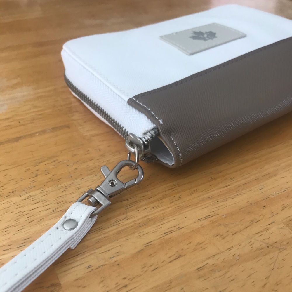 Young Living Essential Oil Clutch